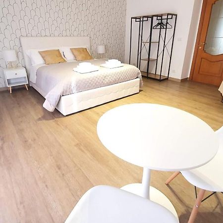 Twin Room Apulia Accommodation - Bari Policlinico Esterno foto