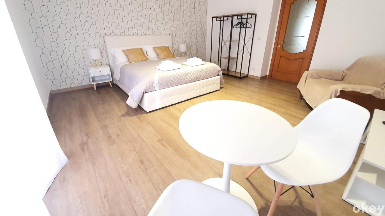 Twin Room Apulia Accommodation - Bari Policlinico Esterno foto